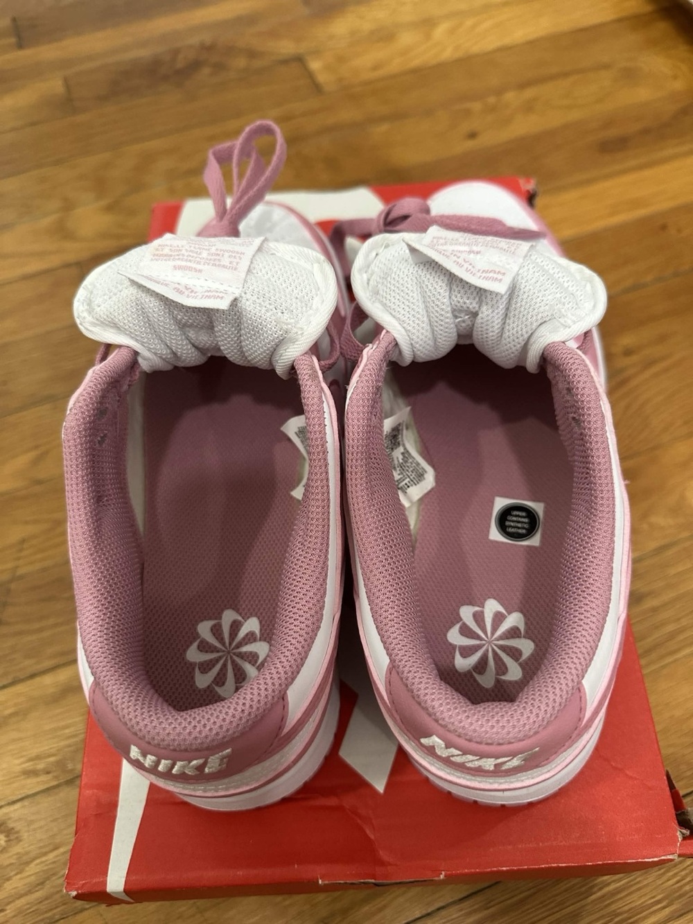 *Used* Nike Dunk Low Women White Pink (DD1873-112) Size 8W - Picture 4 of 11